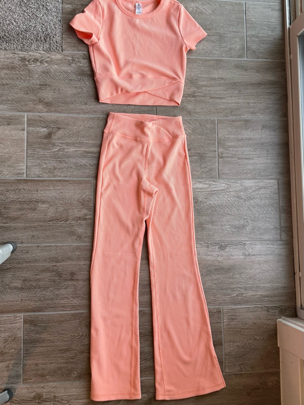Yogalicious Peach Ribbed Set Girls Large